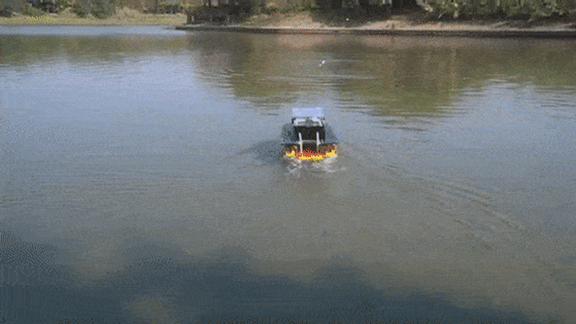 Yolov4-Assisted Unmanned Surface Waste Collection Vessel - Electric Control Group Leader